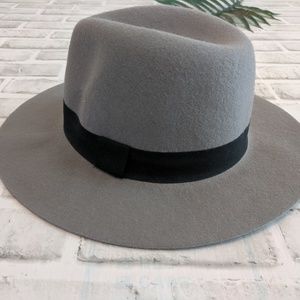 Grey Felt wide brim Fedora